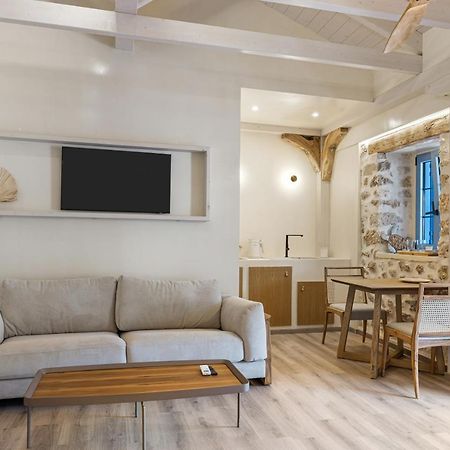 Tellion Suites Áyios Nikítas エクステリア 写真