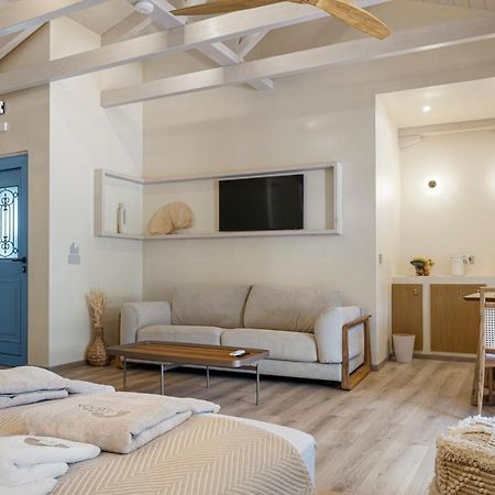 Tellion Suites Áyios Nikítas エクステリア 写真