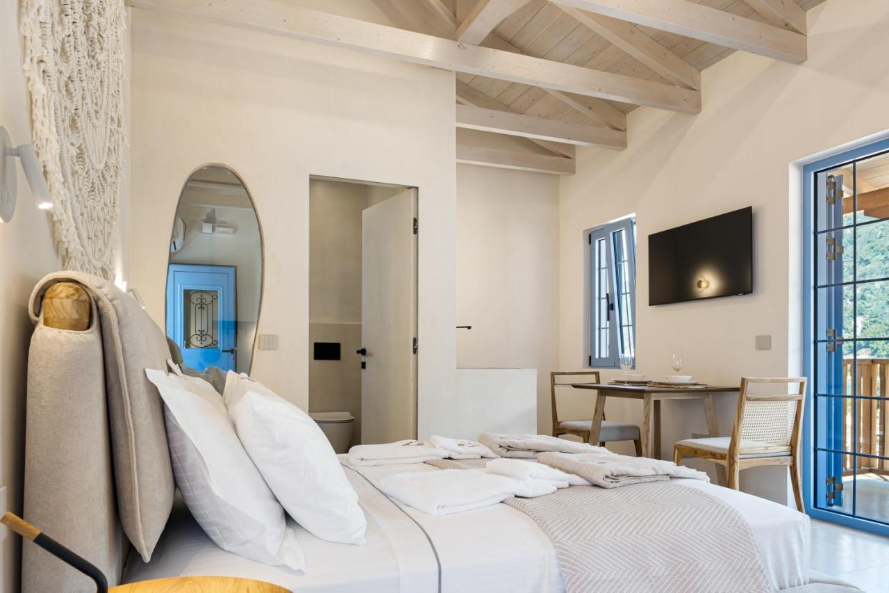 Tellion Suites Áyios Nikítas エクステリア 写真