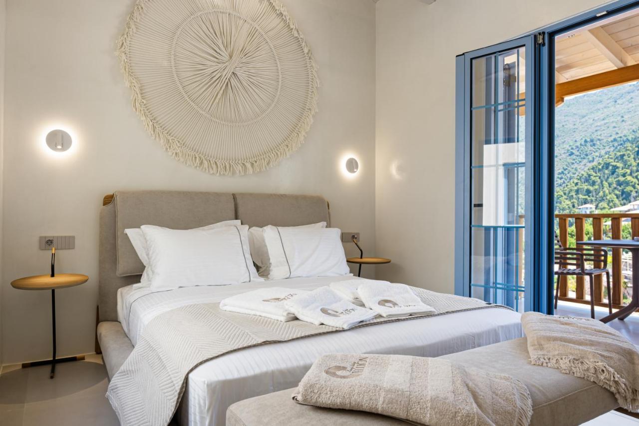 Tellion Suites Áyios Nikítas エクステリア 写真
