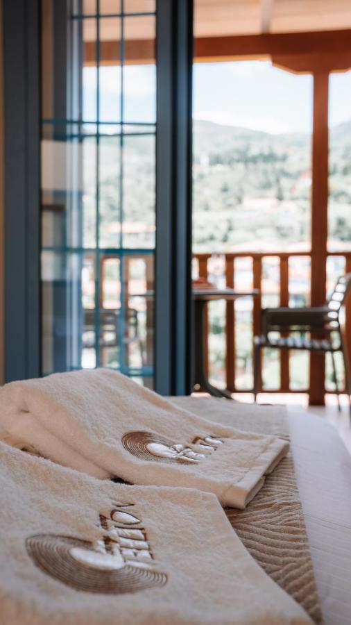 Tellion Suites Áyios Nikítas エクステリア 写真